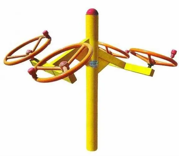 天博体育官方平台入口：网球拍初学者排线多长好